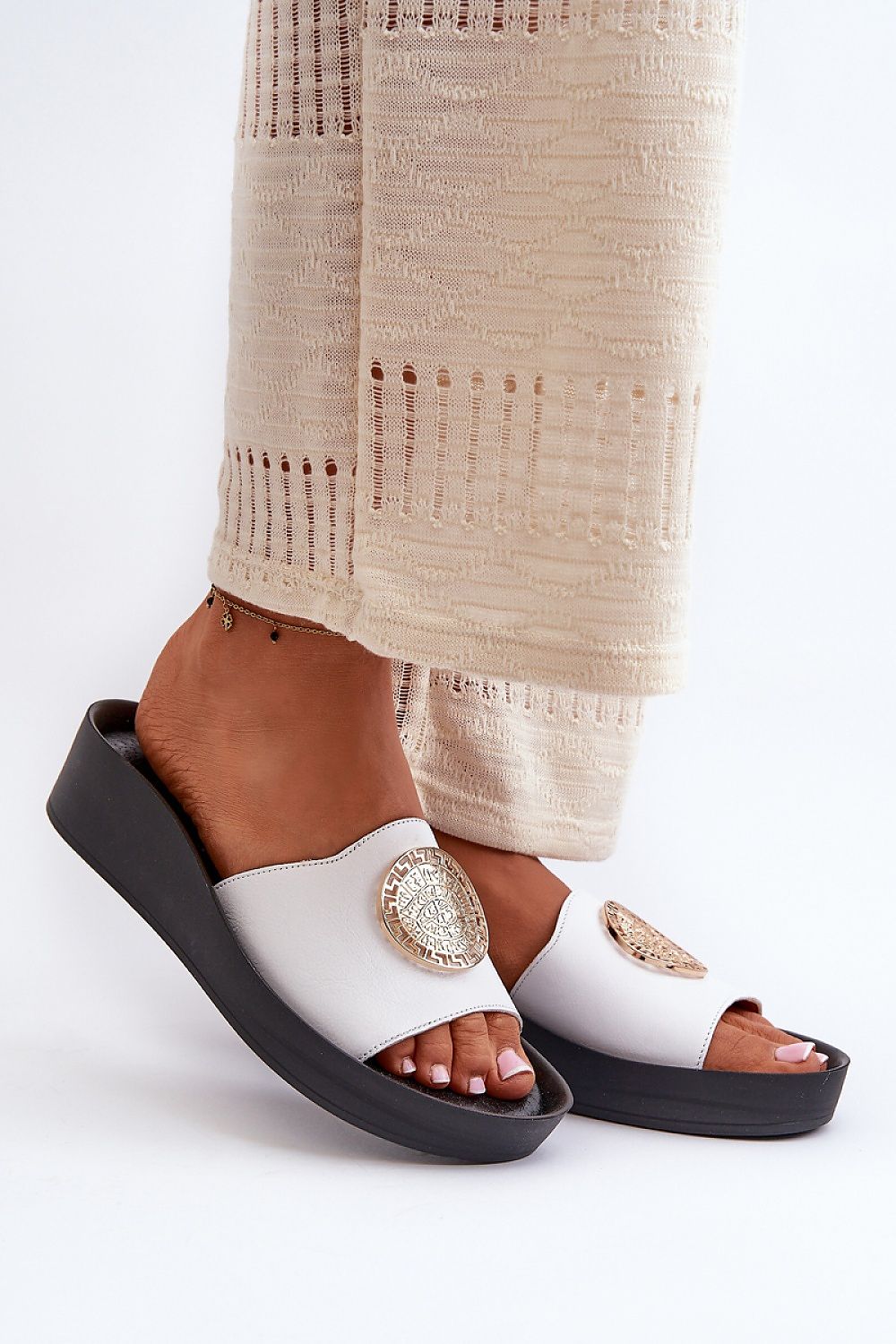 Pantofle model 198478 Step in style