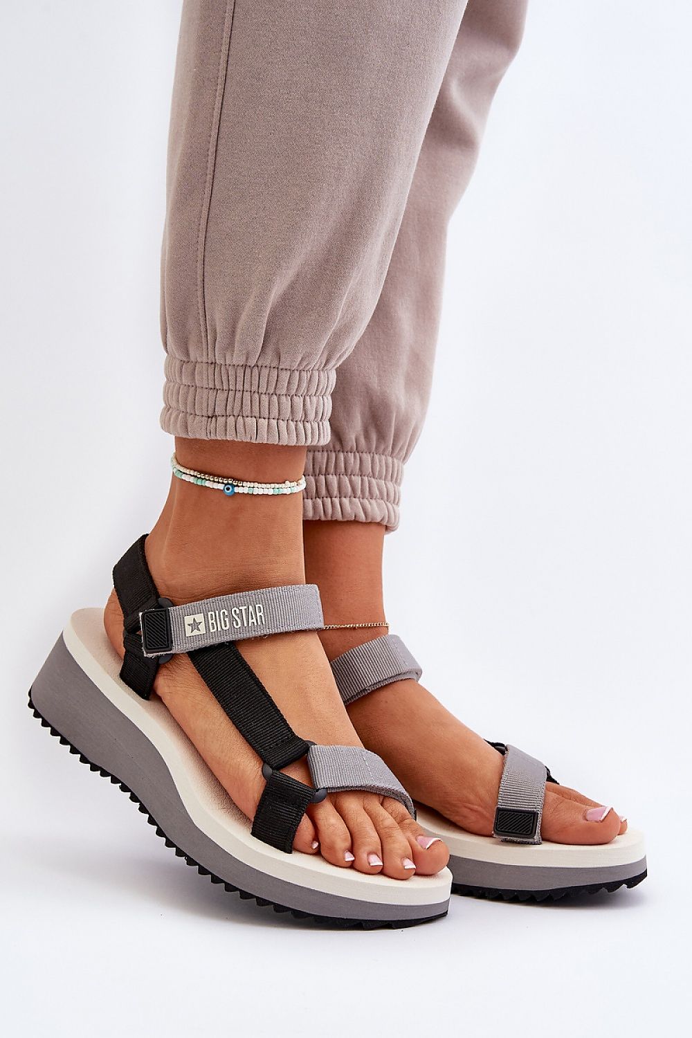 Bota na klínech model 198803 Step in style