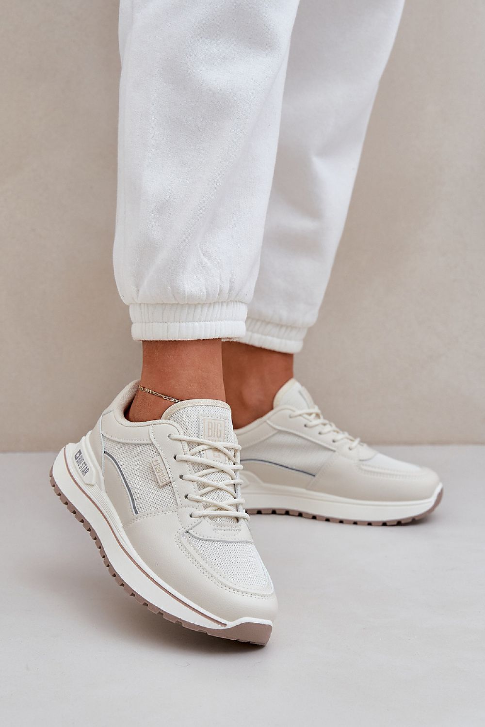 Sportovní obuv model 208550 Step in style