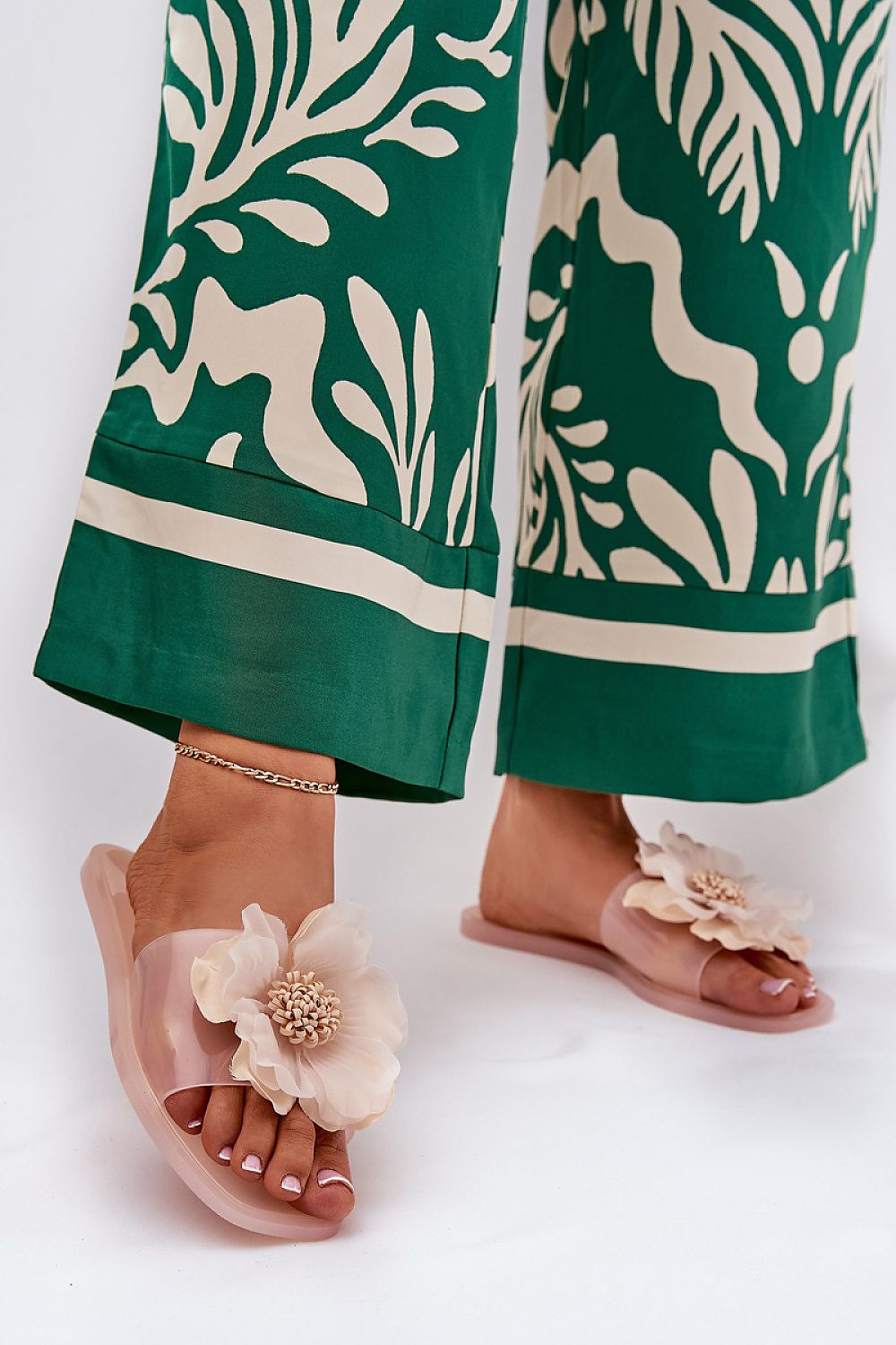 Pantofle model 209978 Step in style