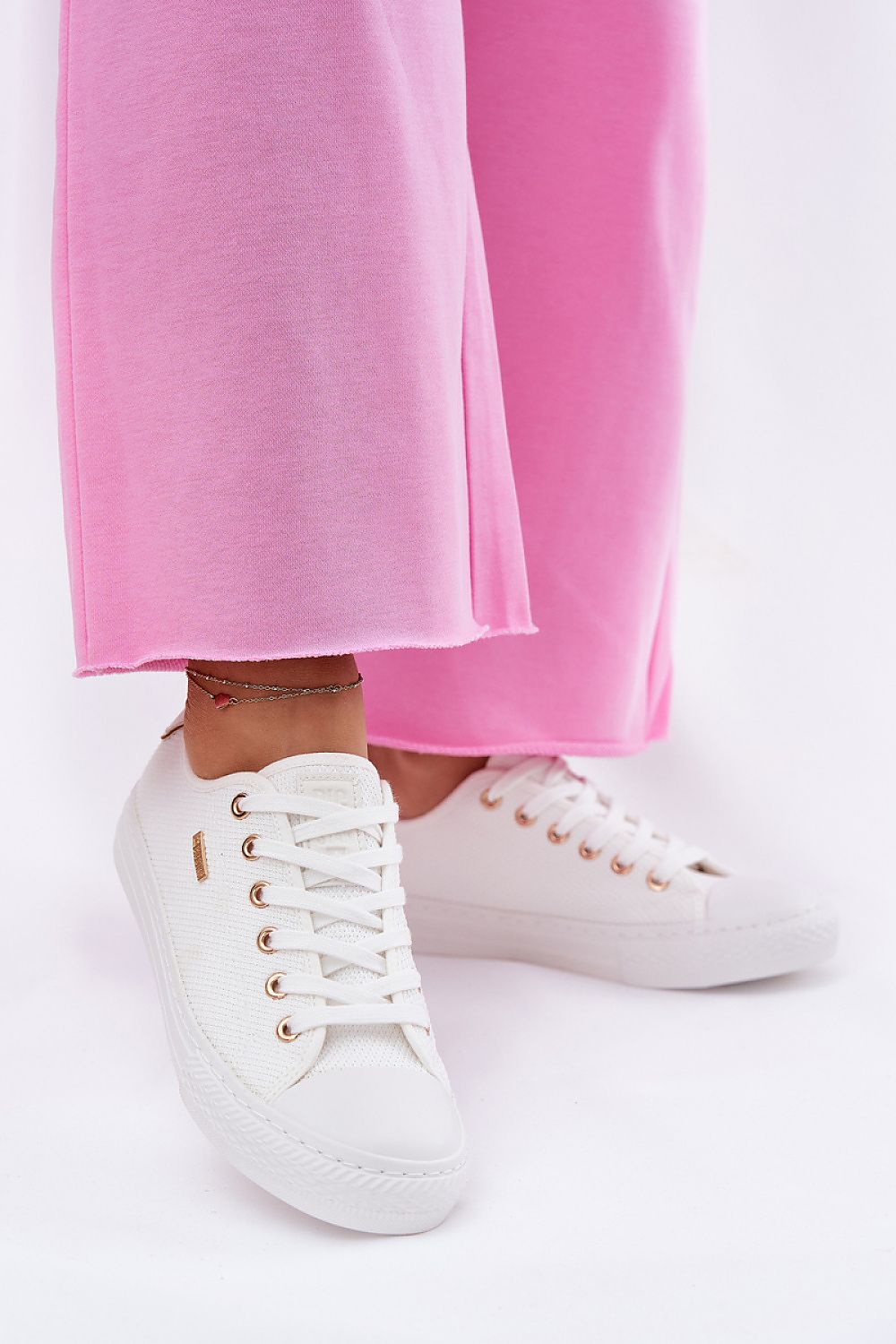 Tenisky model 211356 Step in style