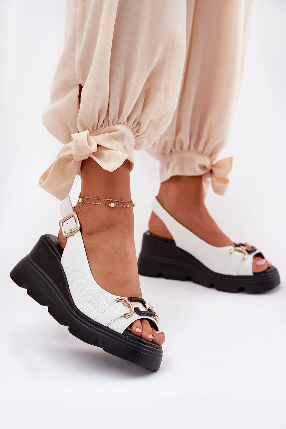 Bota na klínech model 212133 Step in style