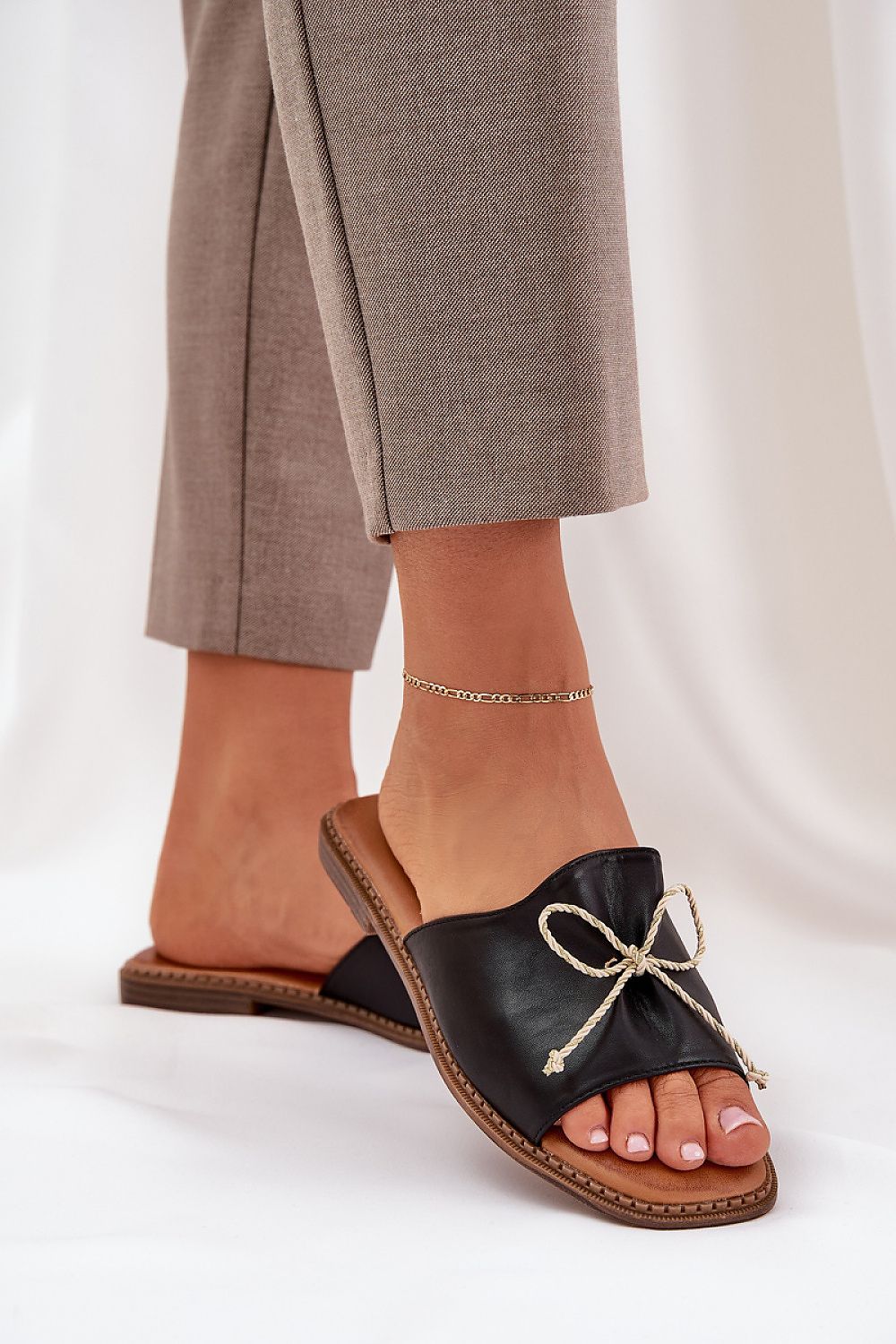 Pantofle model 214363 Step in style