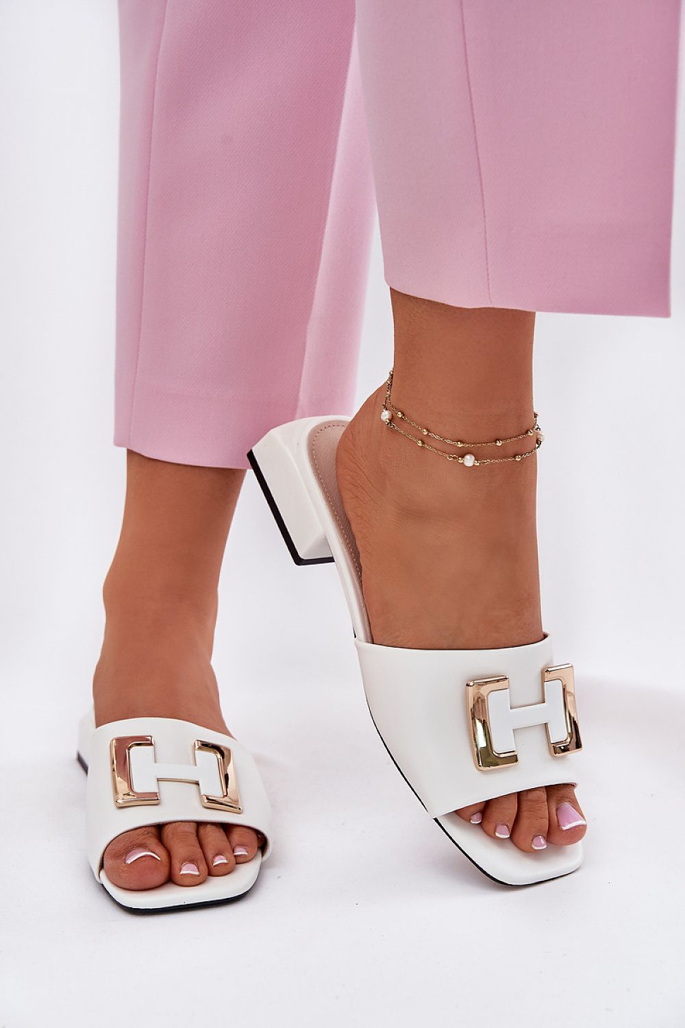 Pantofle model 215982 Step in style