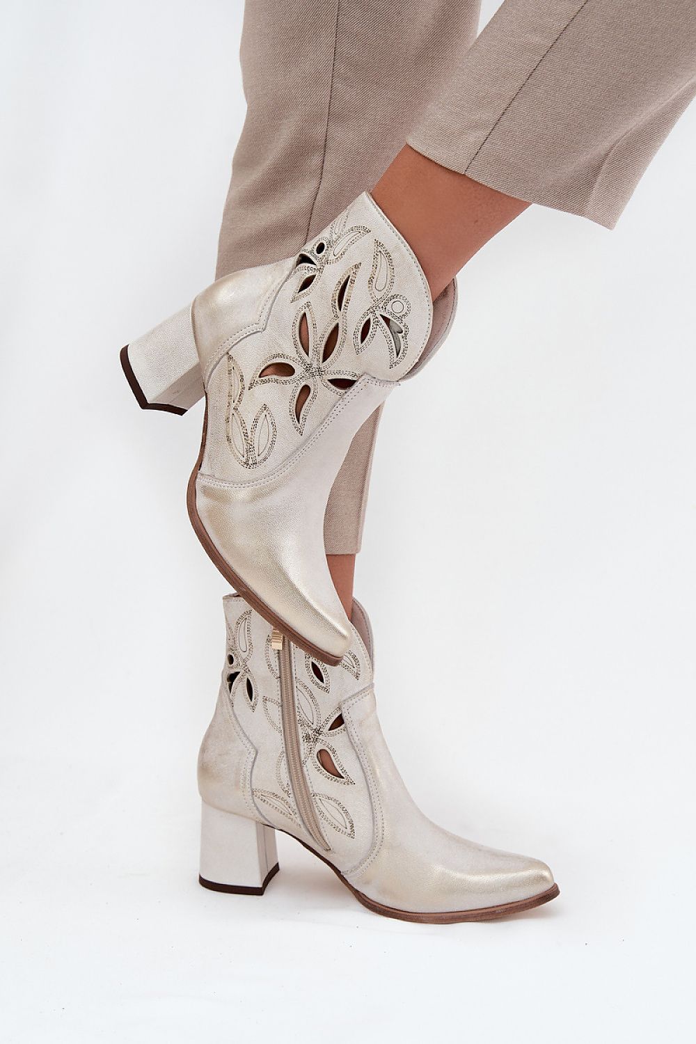 Boty na podpatku model 219131 Step in style