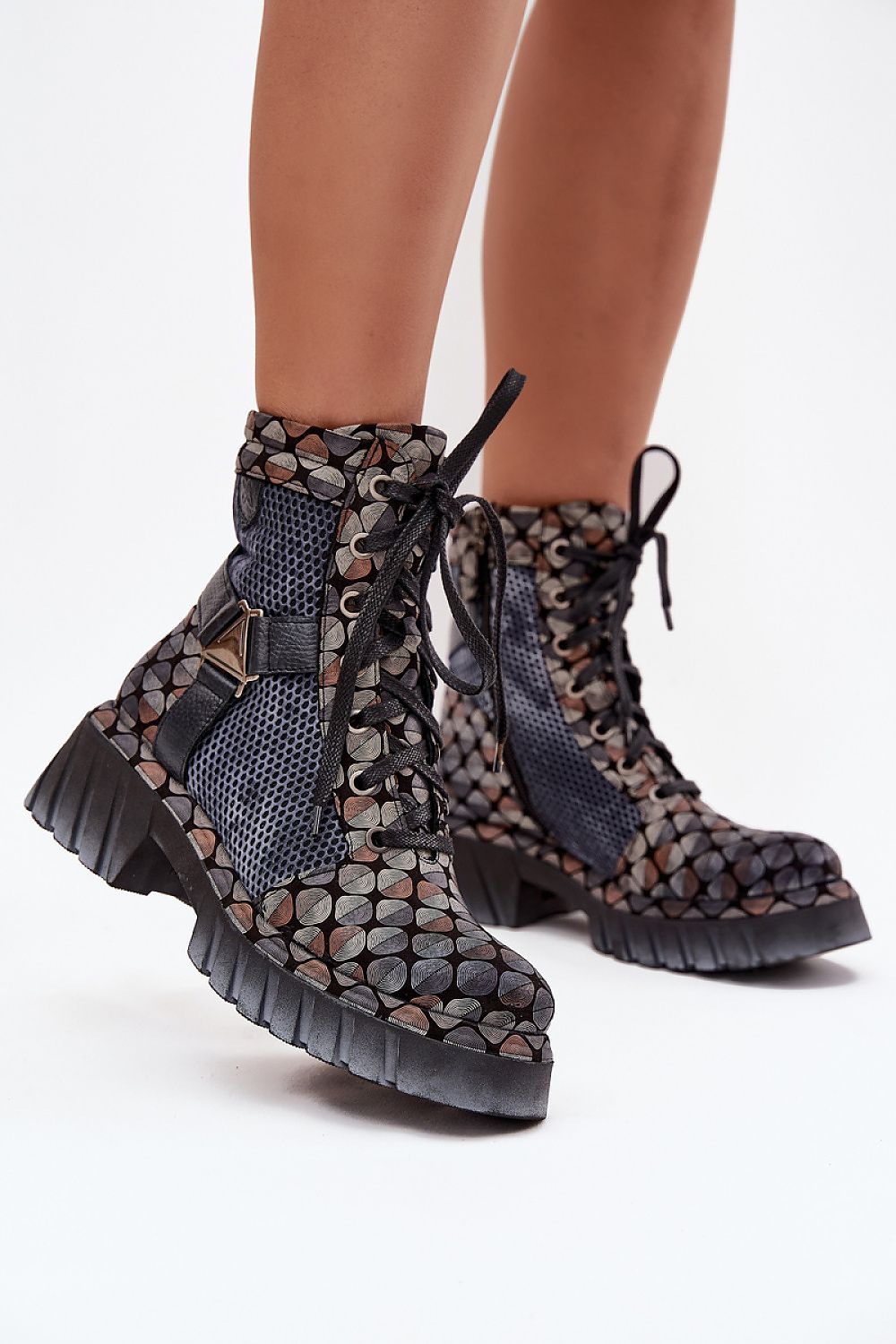 Šněrovací vyšší model 219247 Step in style