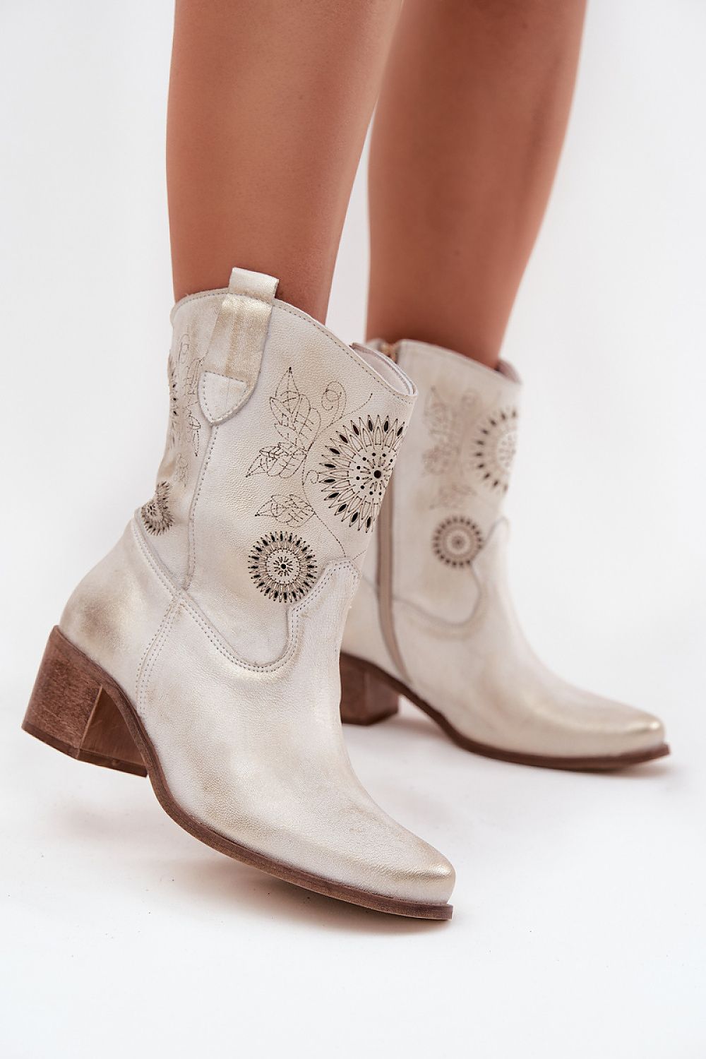 Boty na podpatku model 222959 Step in style