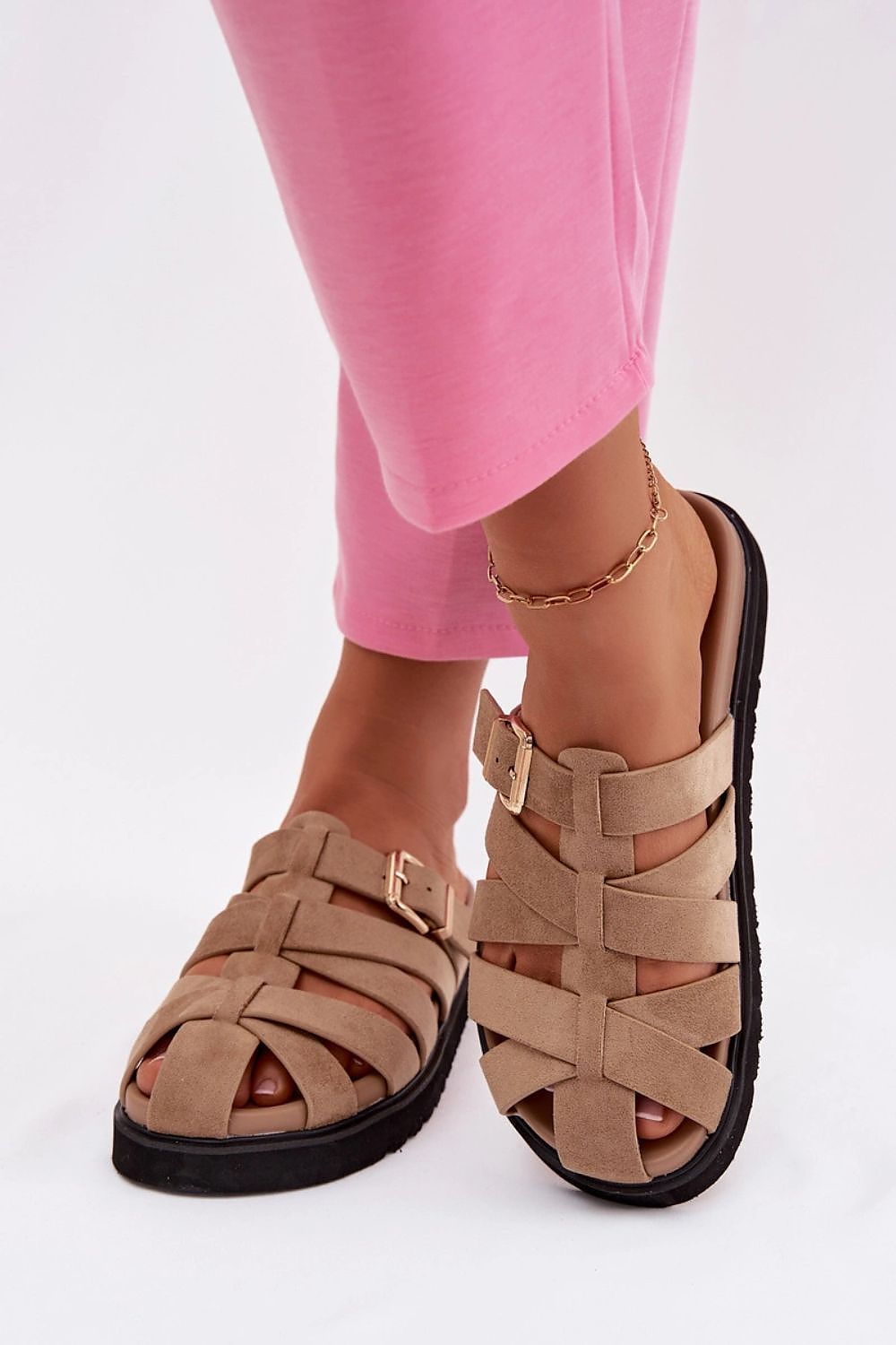 Pantofle model 224511 Step in style