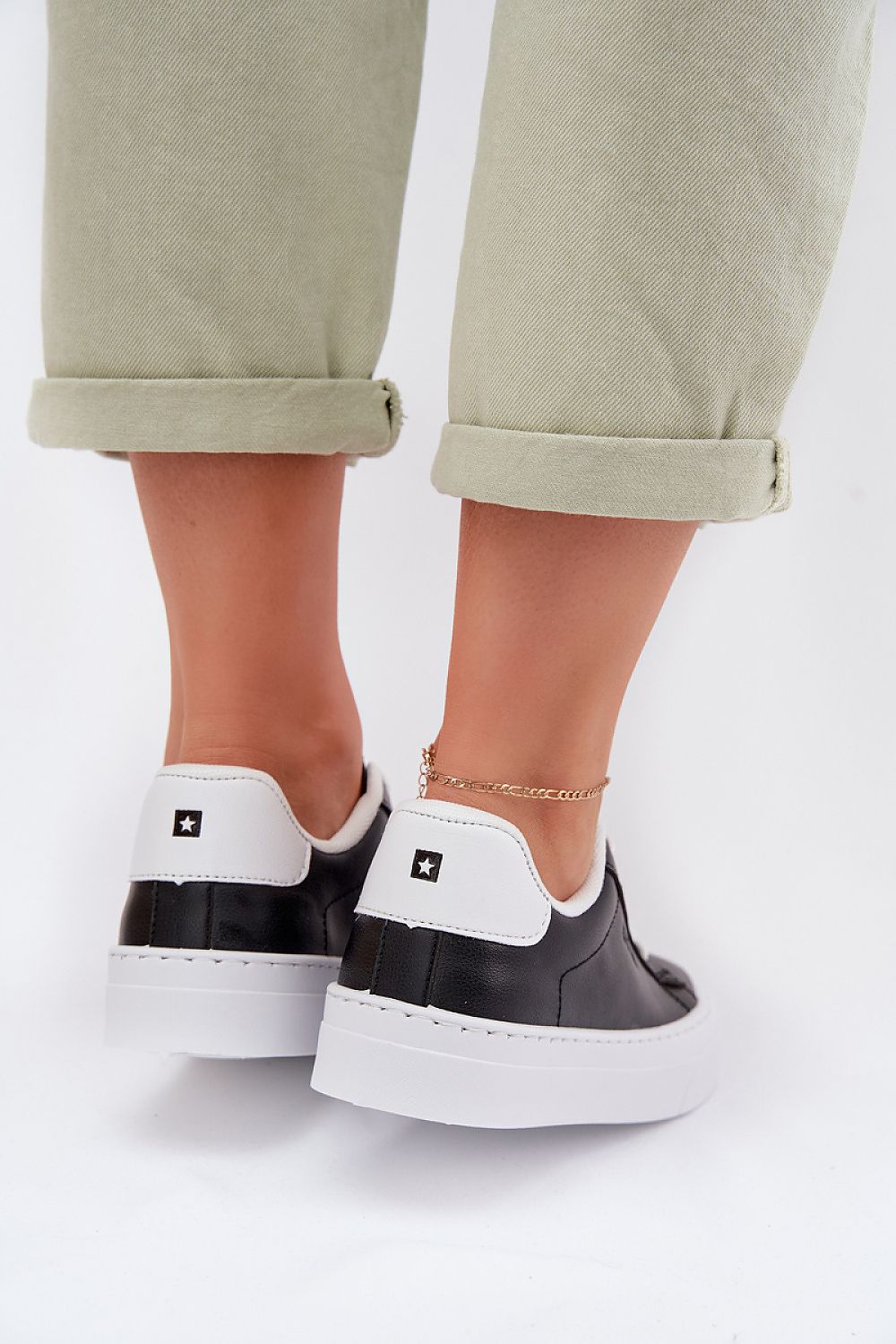 Sportovní obuv model 224712 Step in style