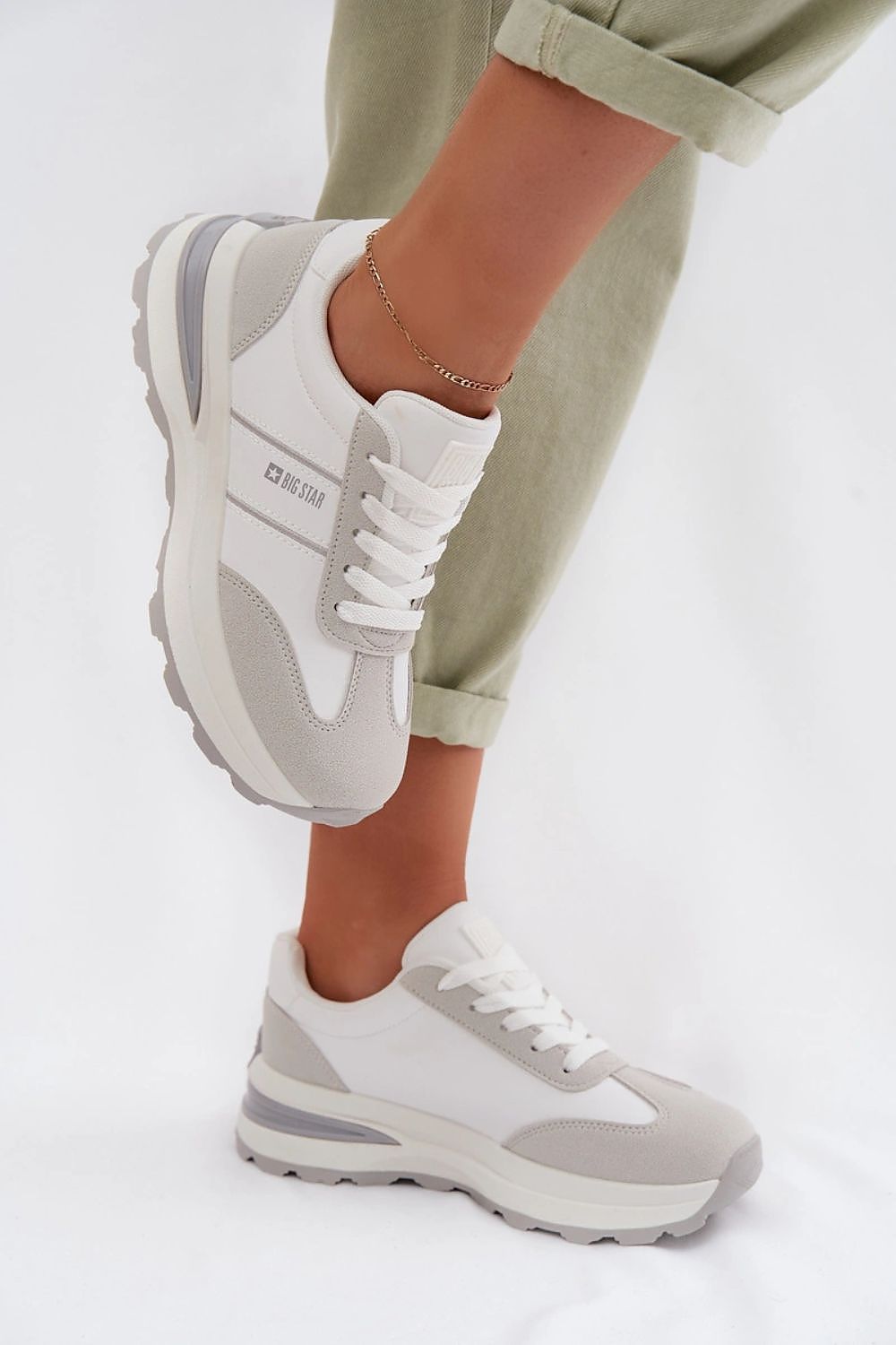 Sportovní obuv model 224716 Step in style