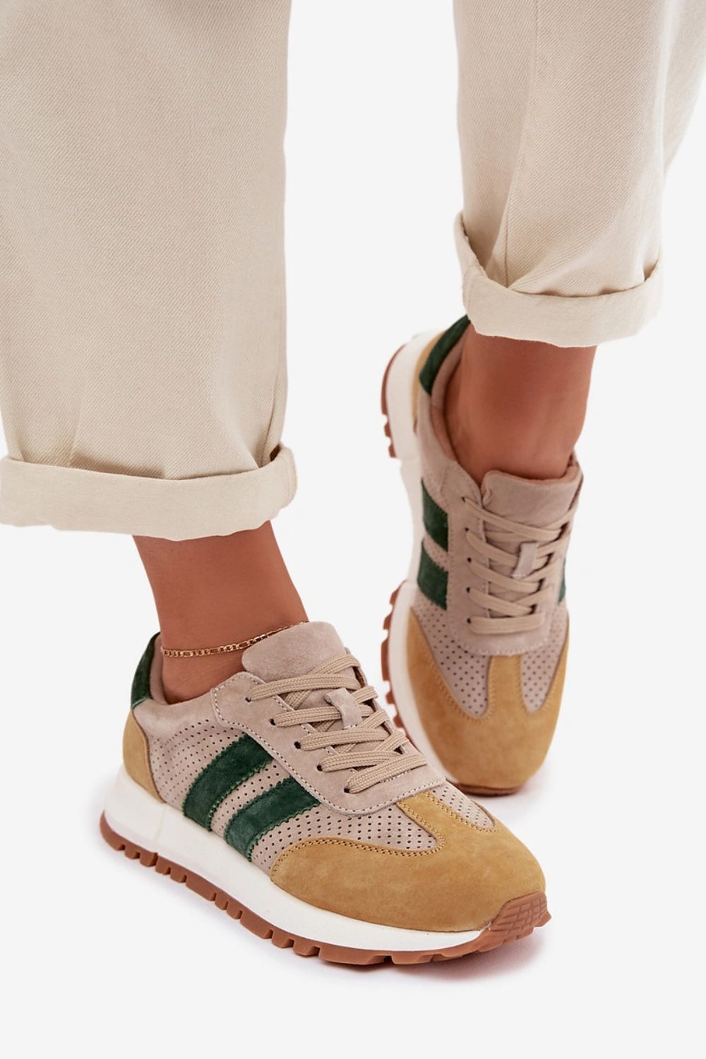 Sportovní obuv model 224718 Step in style