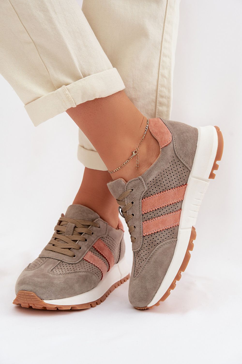 Sportovní obuv model 224926 Step in style