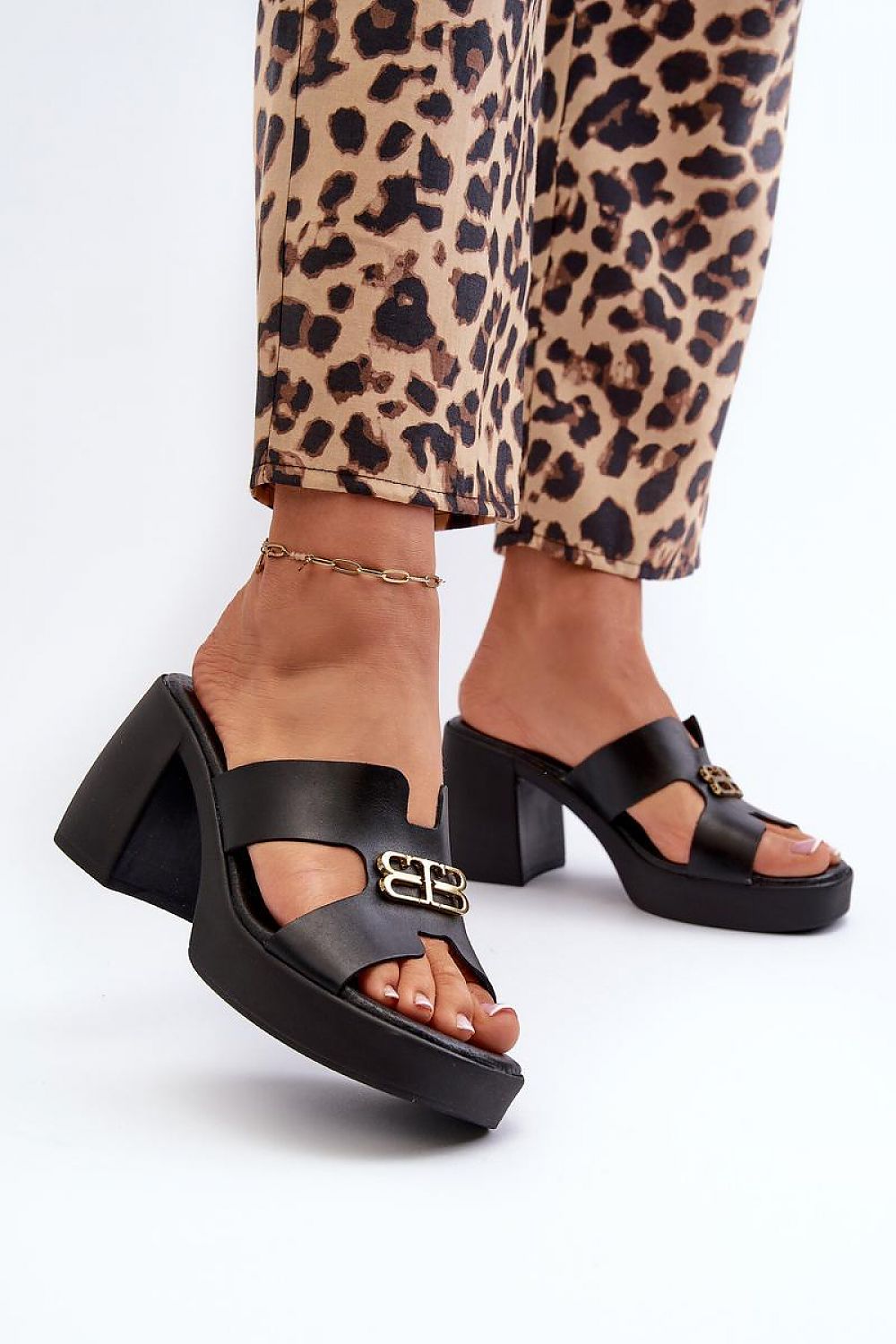  Pantofle  model 197646 Step in style 