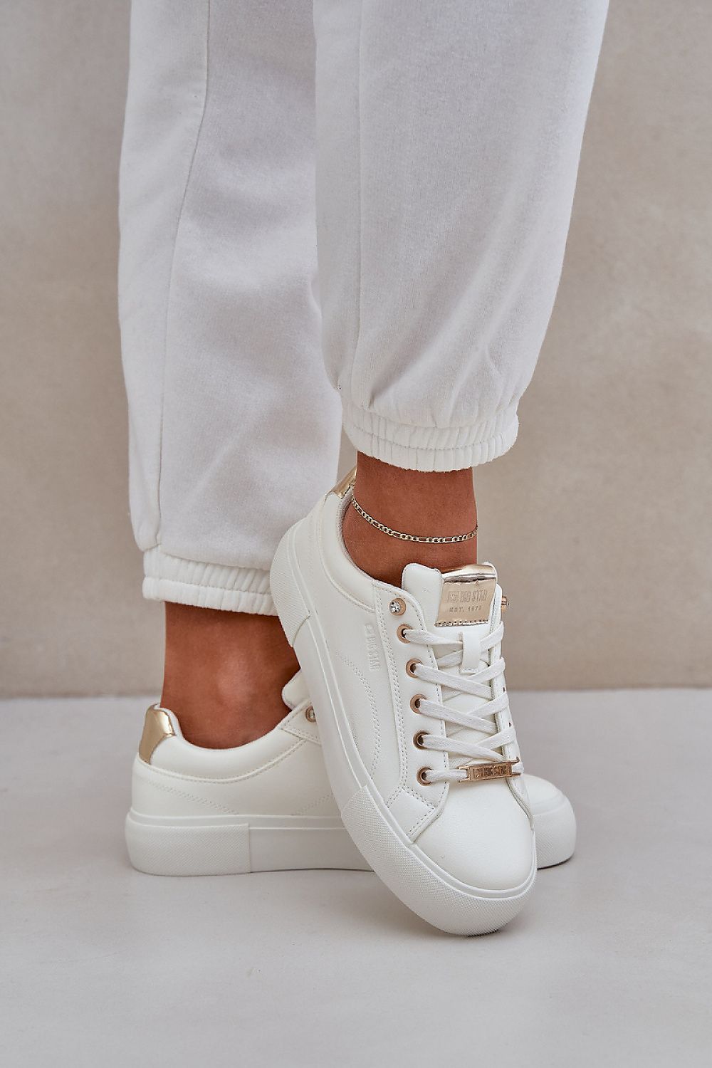  Sportovní obuv  model 208551 Step in style 