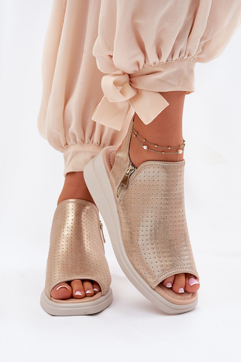  Bota na klínech  model 211946 Step in style 