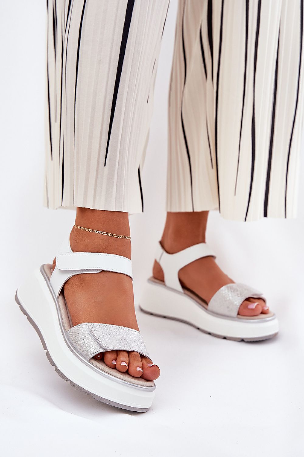  Bota na klínech  model 212578 Step in style 