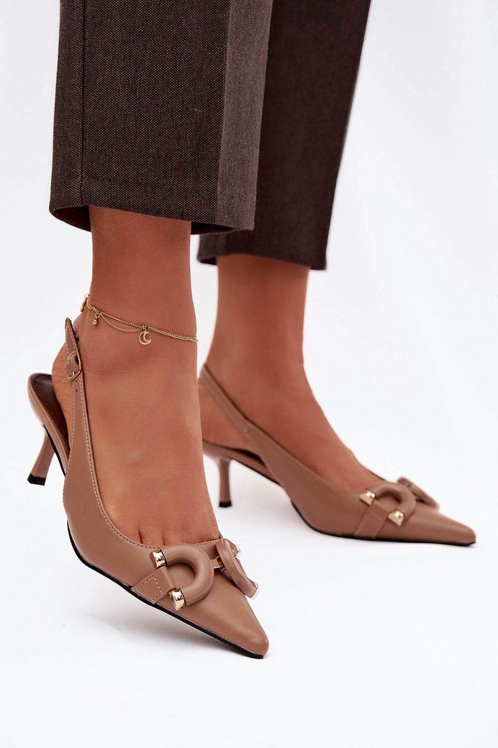  Sandály na podpatku  model 224500 Step in style 